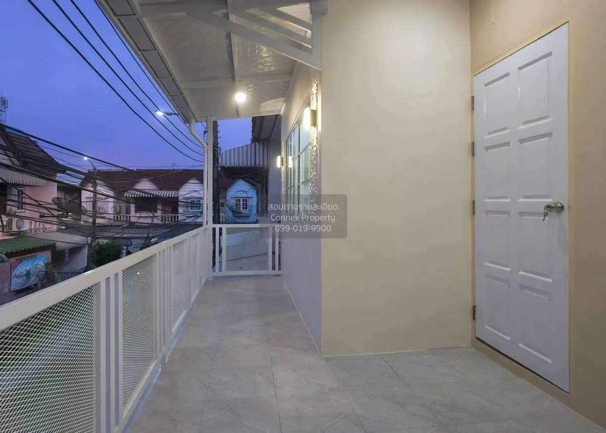 For Sale Townhouse/Townhome  , Narongsukniwet , newly renovated ,