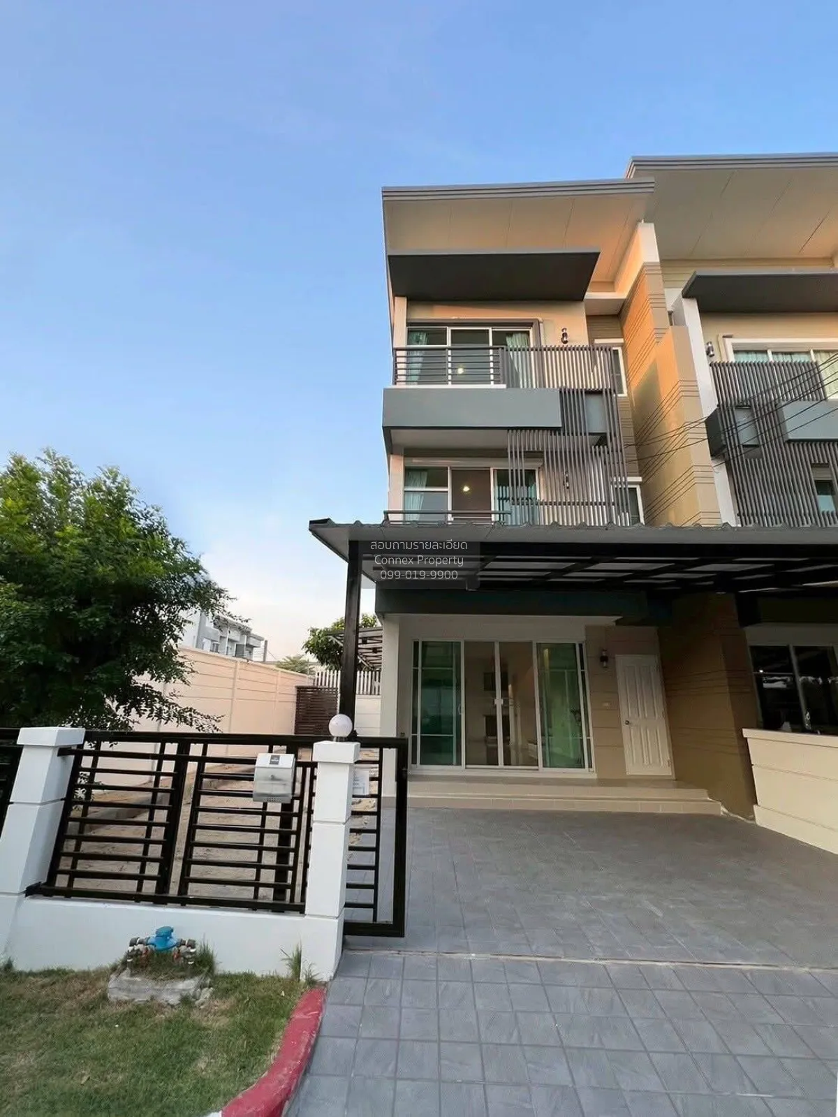 For Sale Townhouse/Townhome  , Town Avenue Rama 9 , MRT-Sri Krett 1