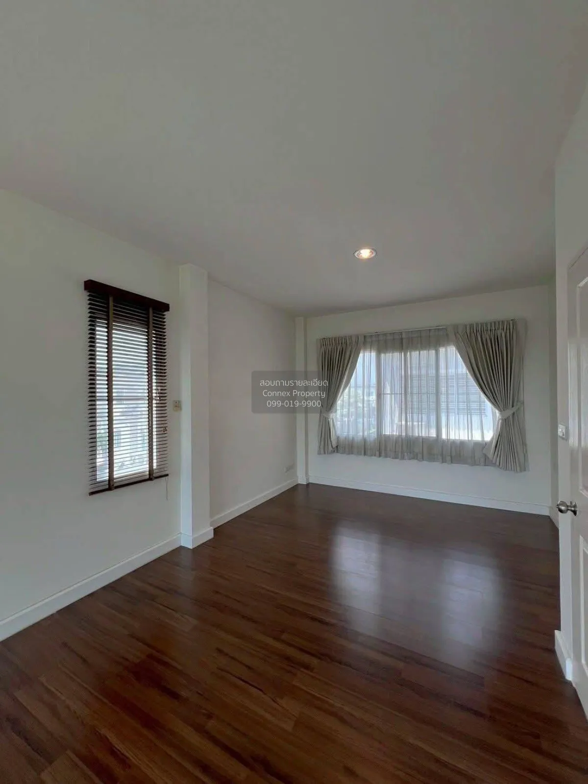 For Sale Townhouse/Townhome  , Town Avenue Rama 9 , MRT-Sri Krett