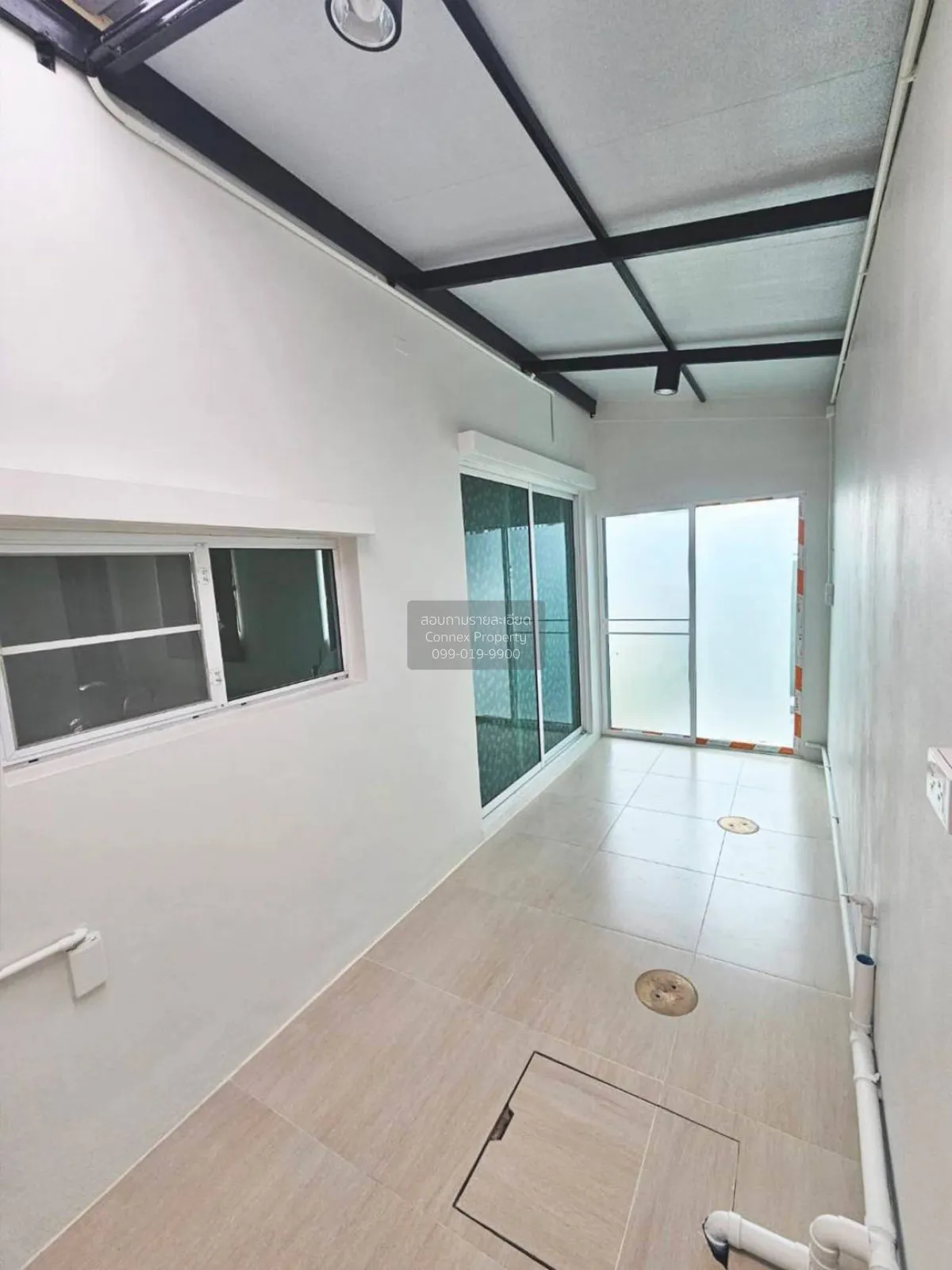 For Sale Townhouse/Townhome  , Town Avenue Rama 9 , MRT-Sri Krett