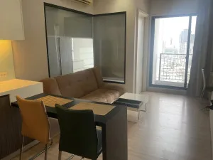 เช่าคอนโด  เออร์บาโน่ แอบโซลูท สาทร-ตากสิน BTS-กรุงธนบุรี คลองต้นไทร เขต คลองสาน กรุงเทพ CX-152340