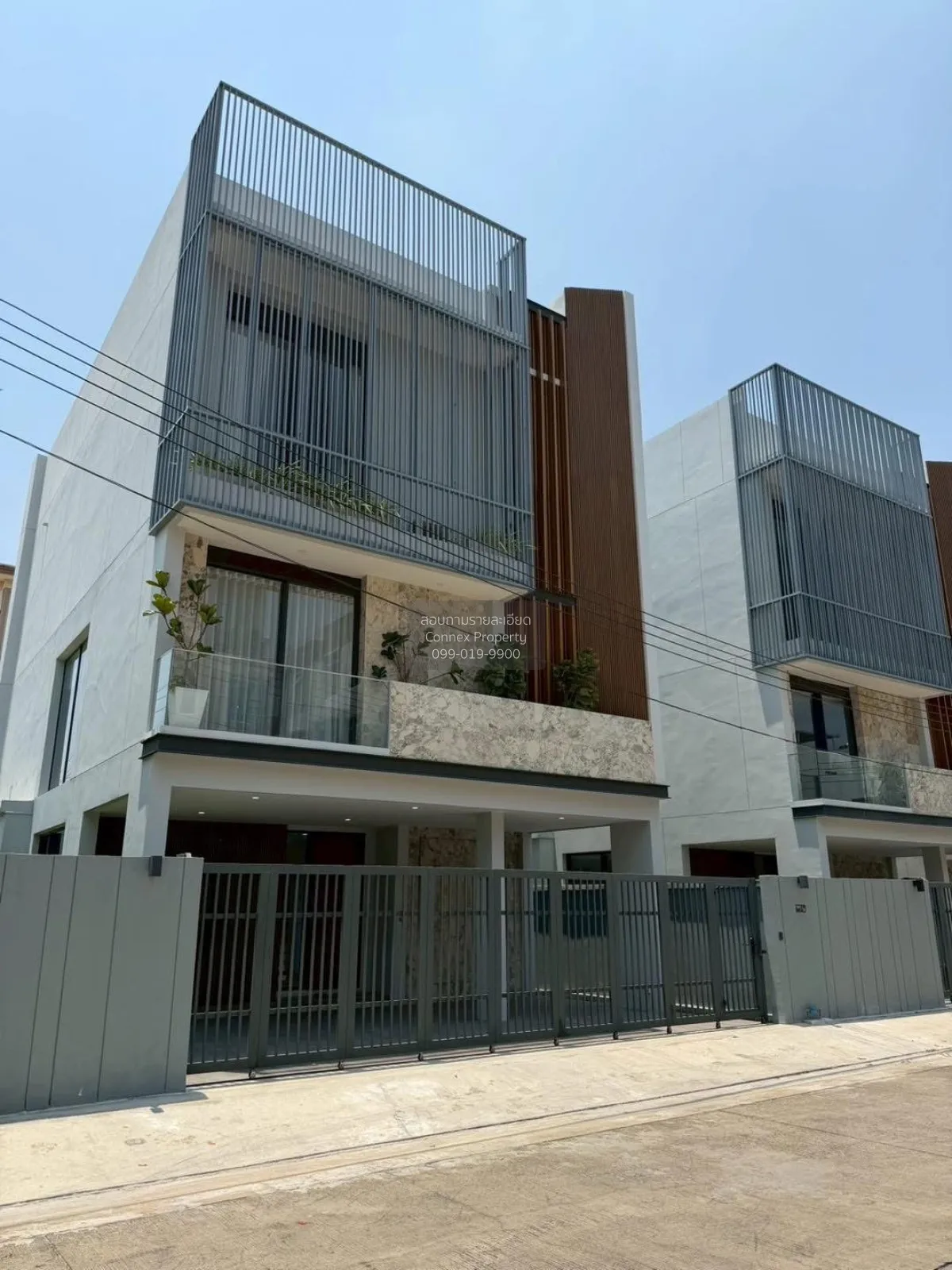 For Sale House , Preecha Beyond Ramkhamhaeng - Krungthepkreetha , 2