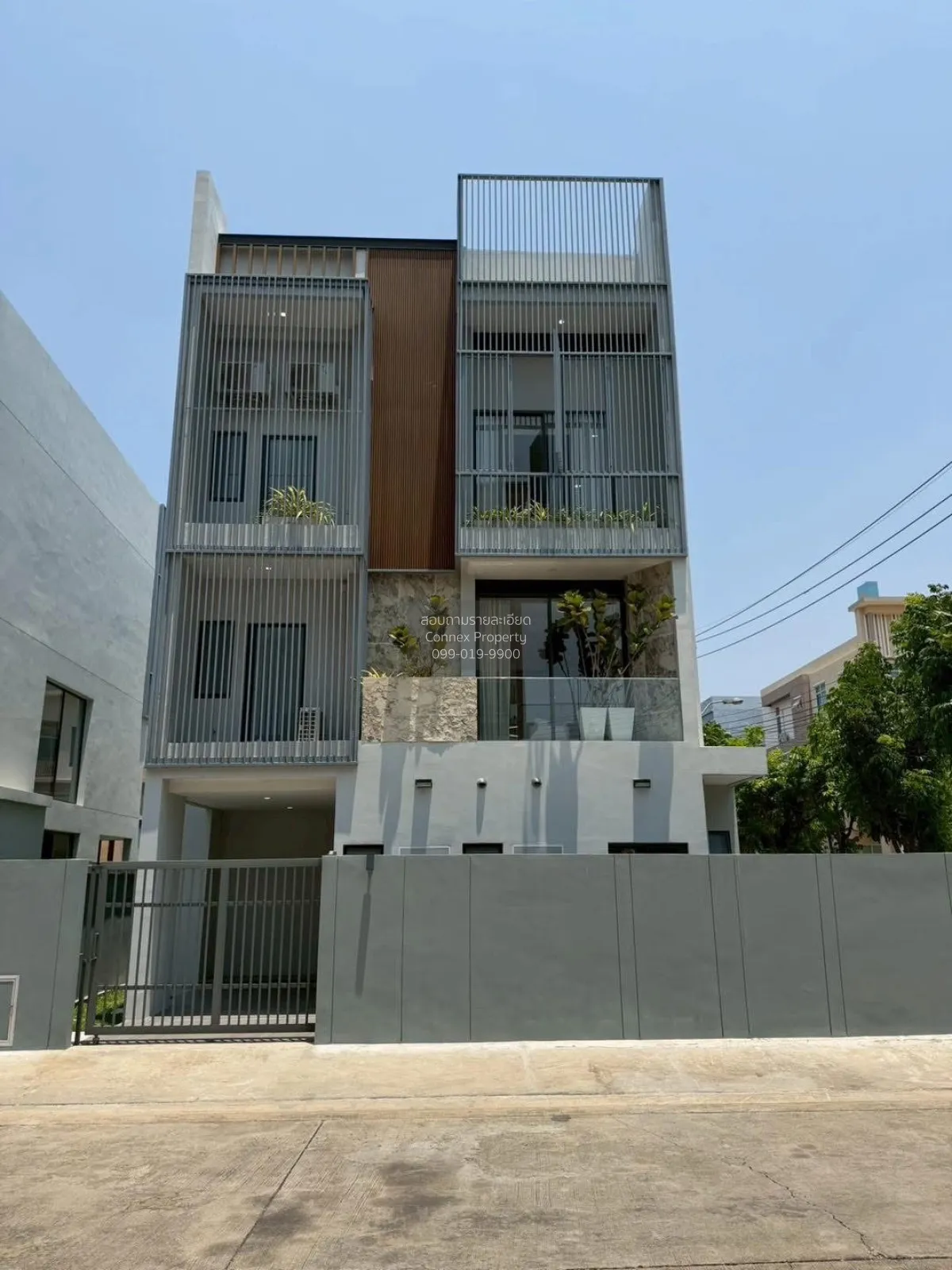 For Sale House , Preecha Beyond Ramkhamhaeng - Krungthepkreetha ,