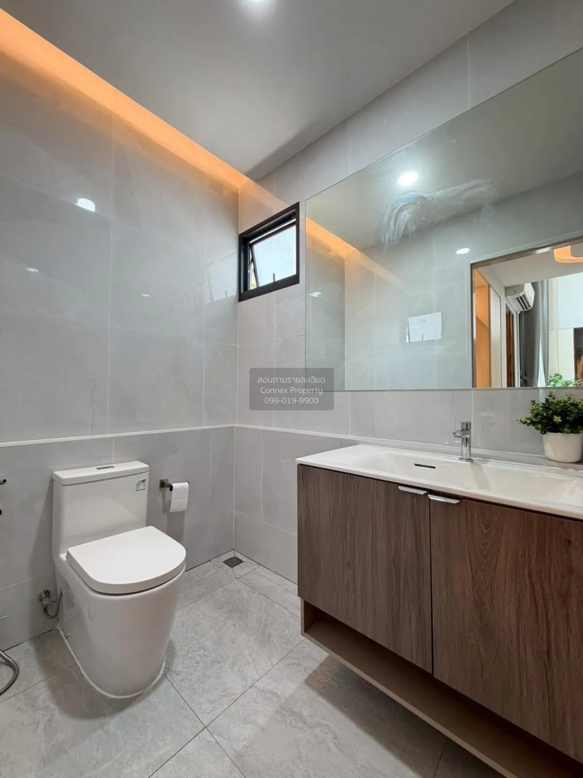 For Sale House , Preecha Beyond Ramkhamhaeng - Krungthepkreetha ,