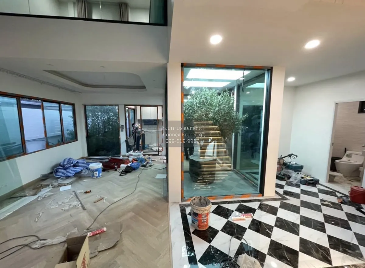 For Sale Corner unit detached house for sale,Soi  Nawamin 127 , c 4