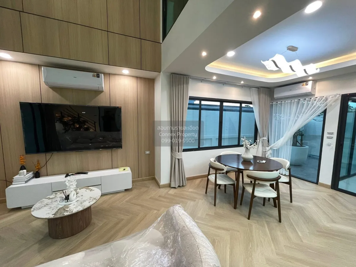 For Sale Corner unit detached house for sale,Soi  Nawamin 127 , c