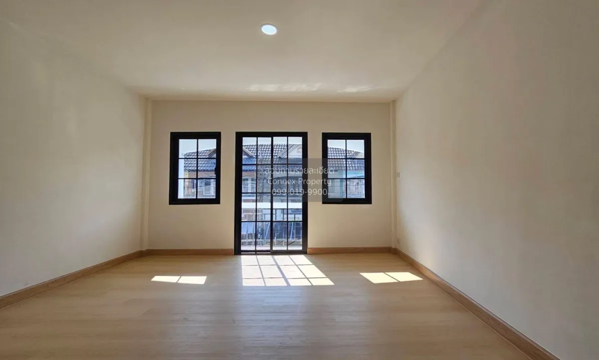 For Sale Bua Thong Thani Park Village , newly renovated , Bang Bu 3