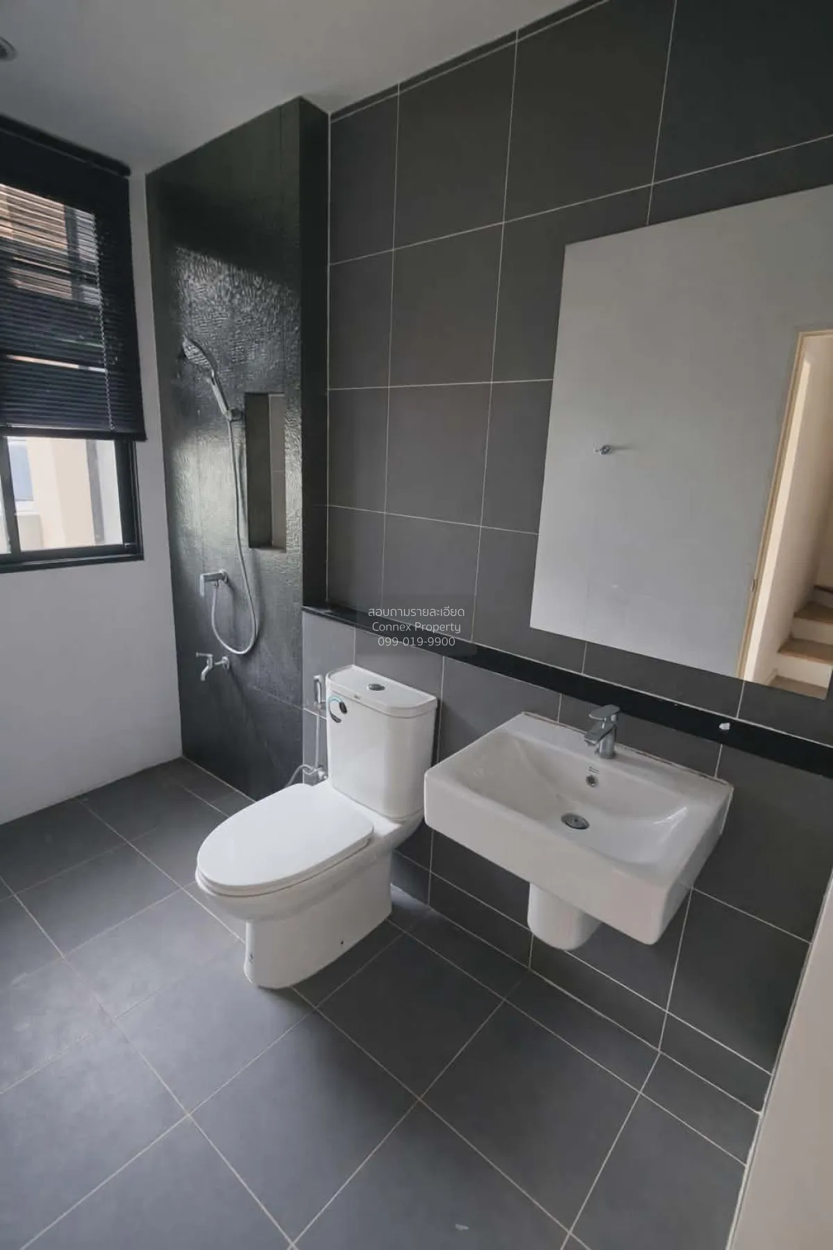 For Sale Townhouse/Townhome  , Baan Klang Muang Watcharapol , O N