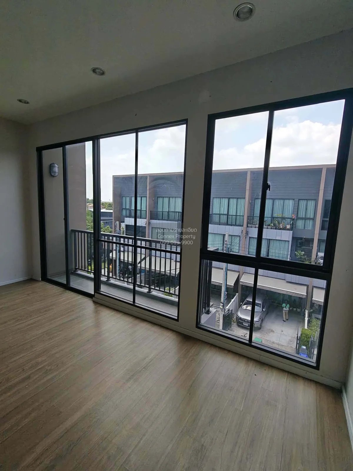 For Sale Townhouse/Townhome  , Baan Klang Muang Watcharapol , O N