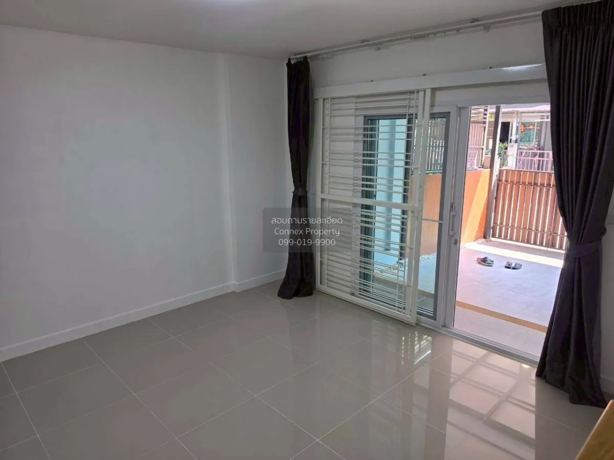 For Sale Townhouse/Townhome  , Supalai Bella kingkaew - Srinakari