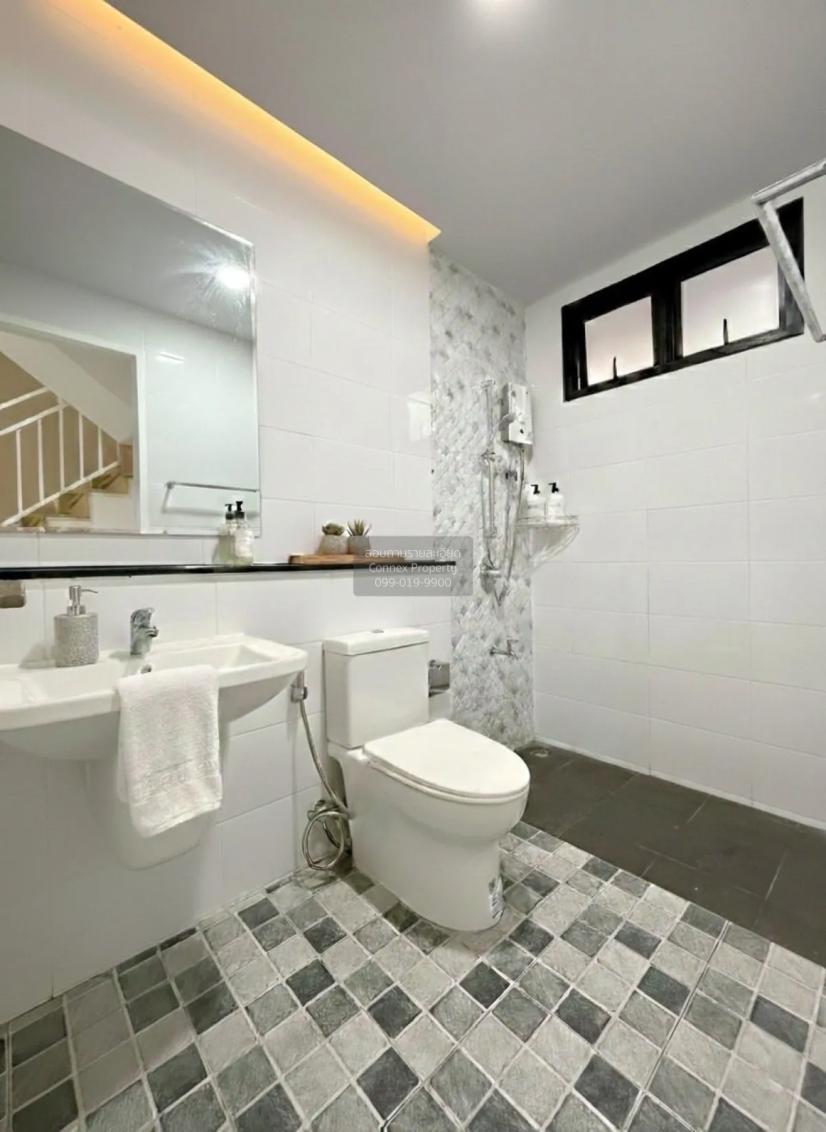 ขายบ้าน  ซีรีน เพชรเกษม - พุทธมณฑล สาย 3 รีโนเวทใหม่ หนองค้างพลู 