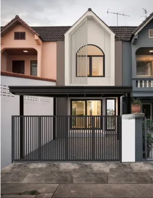 ขายทาวน์เฮาส์รีโนเวทใหม่ โชคชัย 4 ซอย 40  รีโนเวทใหม่ ลาดพร้าว เขต ลาดพร้าว กรุงเทพ CX-152424