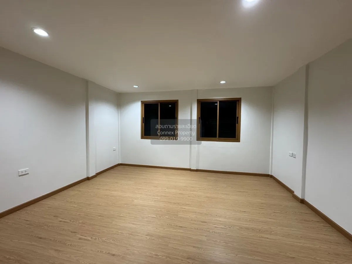 ขายทาวน์เฮ้าส์ 2ชั้น  รีโนเวทใหม่ ประชาชื่น 6 รีโนเวทใหม่ บางซื่อ