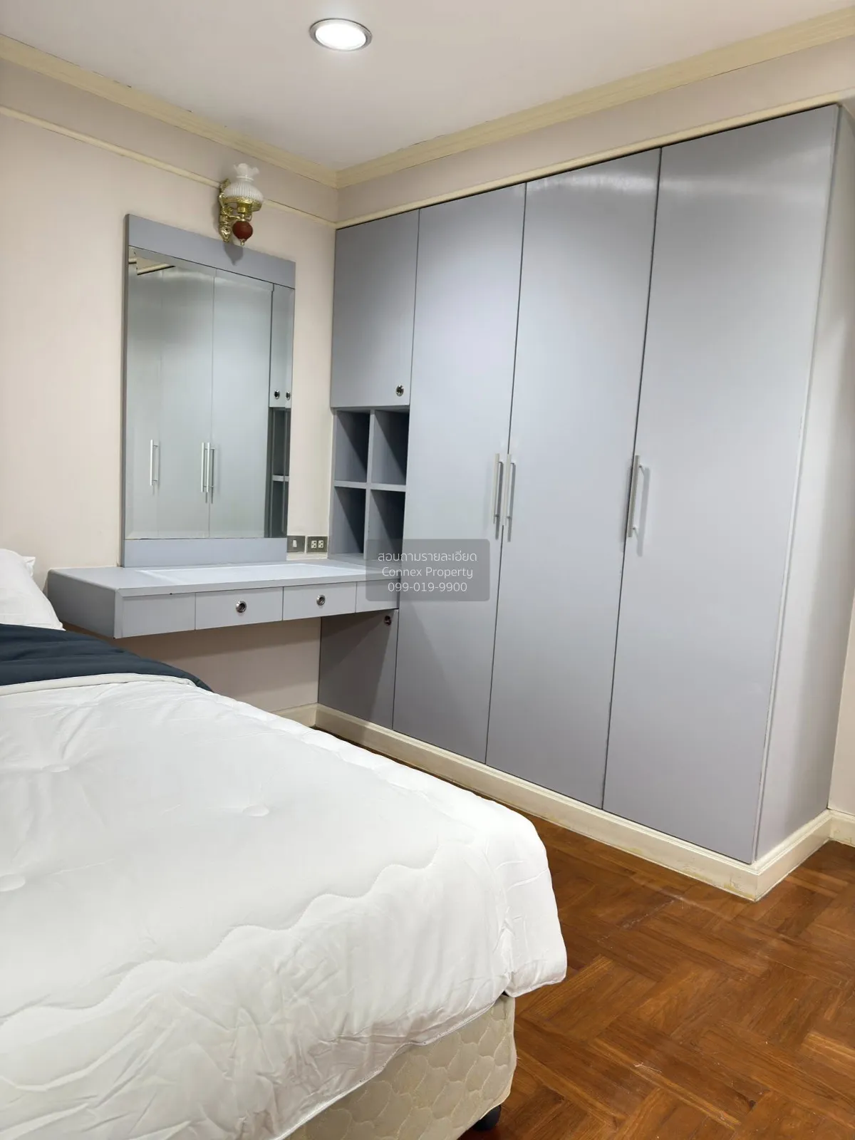 เช่าคอนโด  วิทยุ คอมเพล็กซ์ วิวสวย BTS-เพลินจิต มักกะสัน เขต ราชเ 3