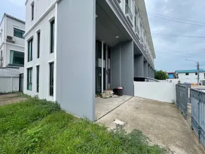 For Sale Townhouse/Townhome  , Pruksa Ville Phaholyothin - Ramintra , corner unit , newly renovated , Anusawari , Bang Khen , Bangkok , CX-152447