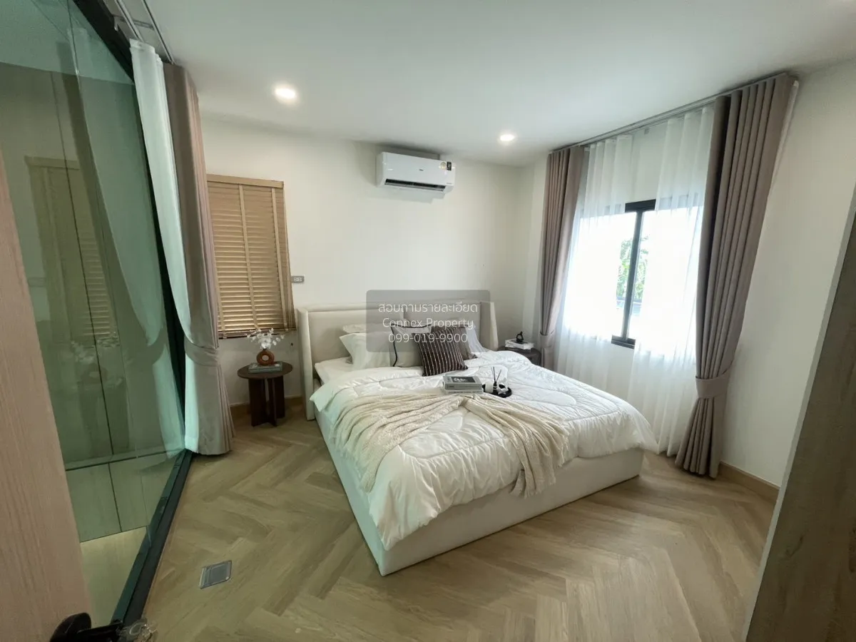 For Sale Fully renovated house throughout , Nuan Chan , Bung Kum 