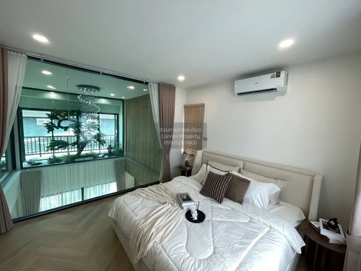 For Sale Fully renovated house throughout , Nuan Chan , Bung Kum 