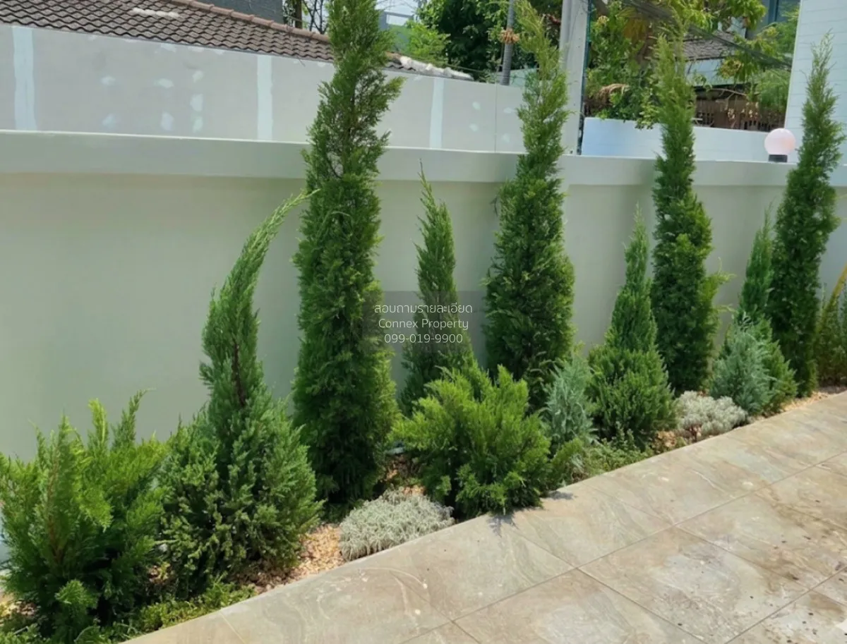 For Sale Fully renovated house throughout , Nuan Chan , Bung Kum 