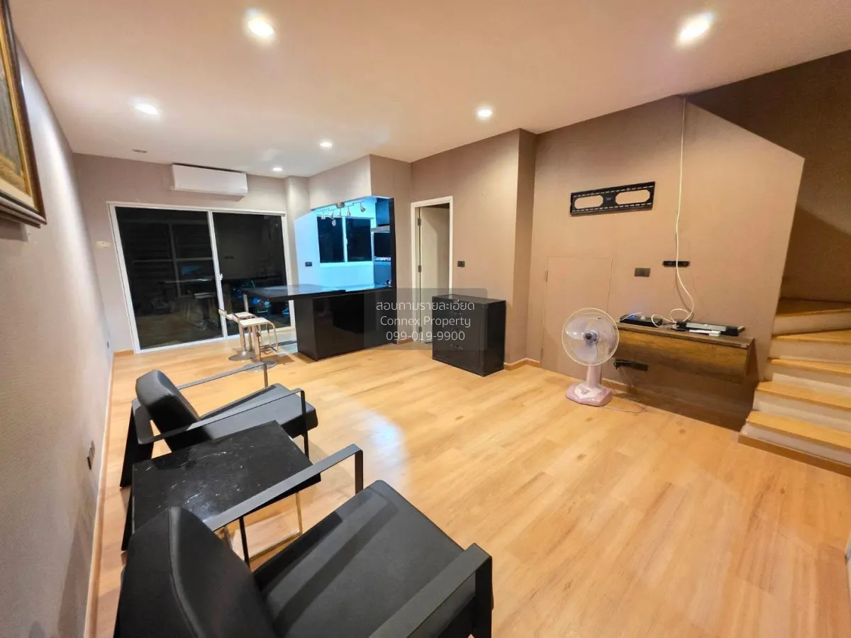 For Sale Townhouse/Townhome  , Patio Chaengwattana - Mueangthong 