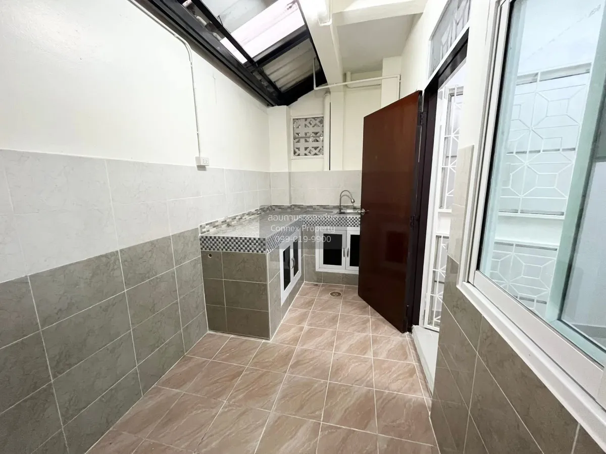 เช่าทาวน์เฮ้าส์/ทาวน์โฮม  หมู่บ้านธนะสิน คลองกุ่ม เขต บึงกุ่ม กรุ