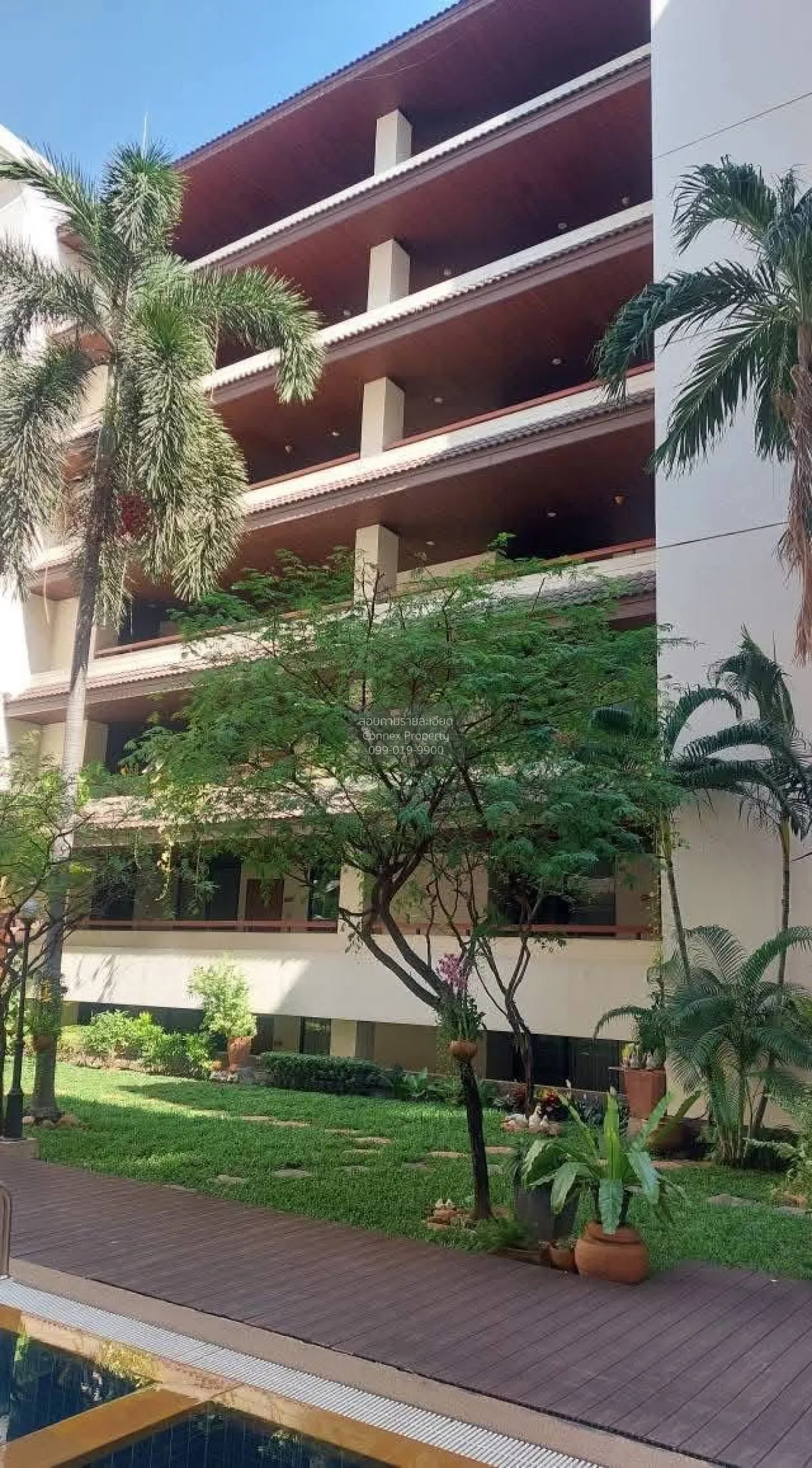 ขายคอนโด  บ้านจันทร์ คอนโด ห้องมุม BTS-ทองหล่อ คลองตันเหนือ เขต ว