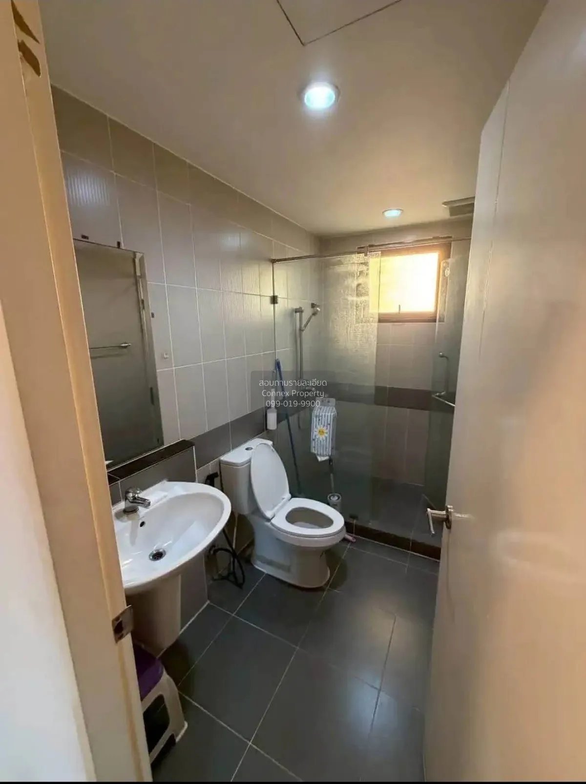 For Sale Townhouse/Townhome  , Baan Klang Muang Rama 9 - On Nut ,