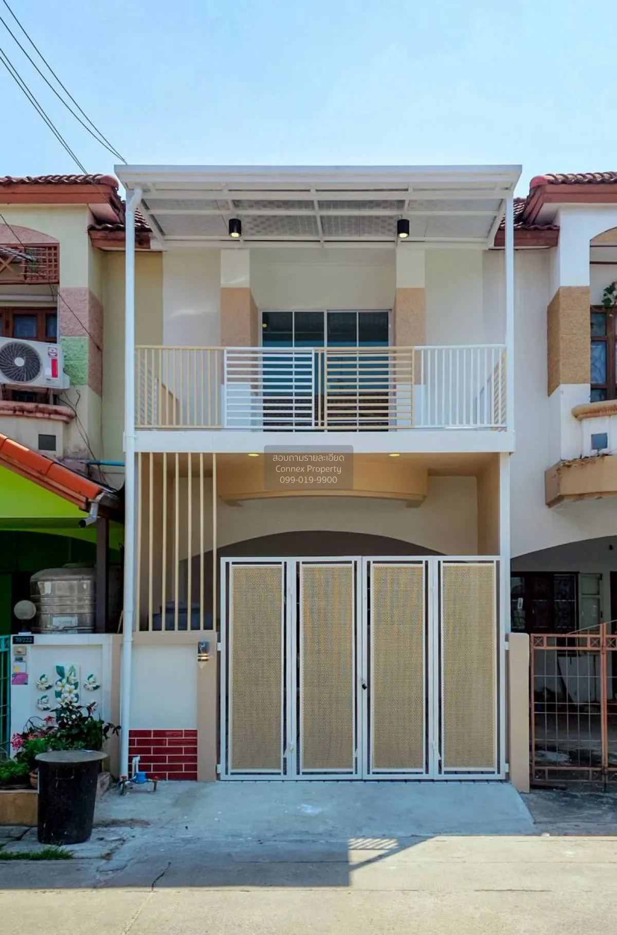 For Sale Townhouse/Townhome  , Nunticha 1 , newly renovated , Ban 1