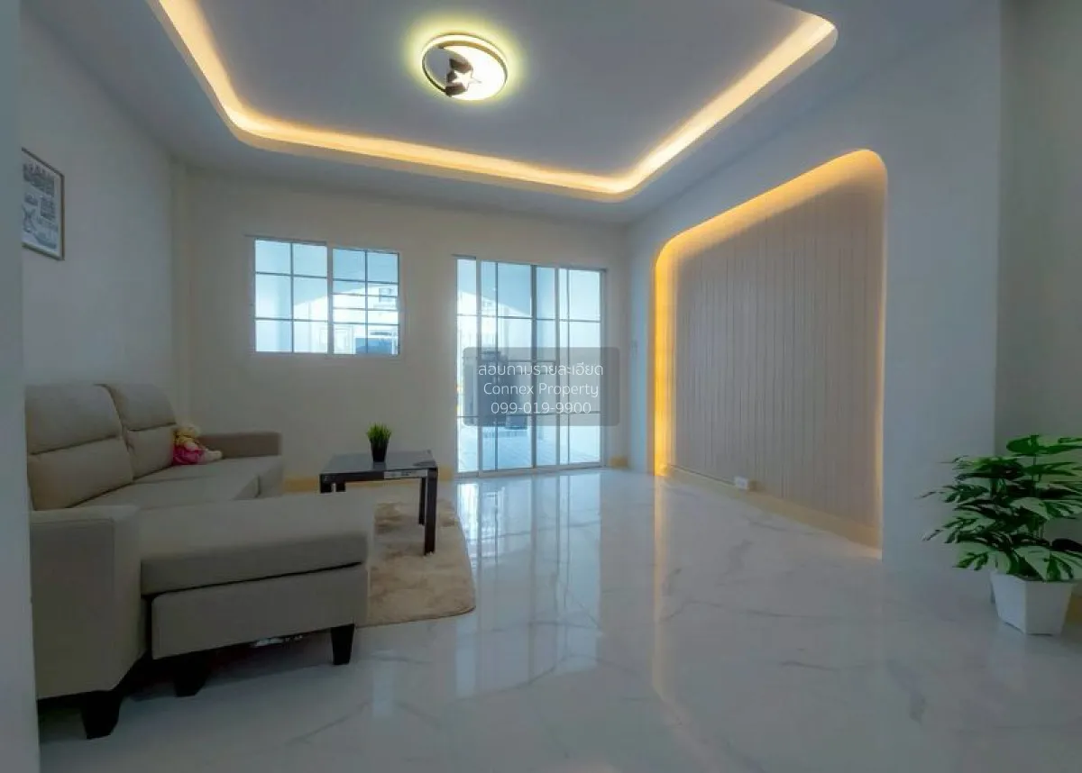 For Sale Townhouse/Townhome  , Nunticha 1 , newly renovated , Ban 4