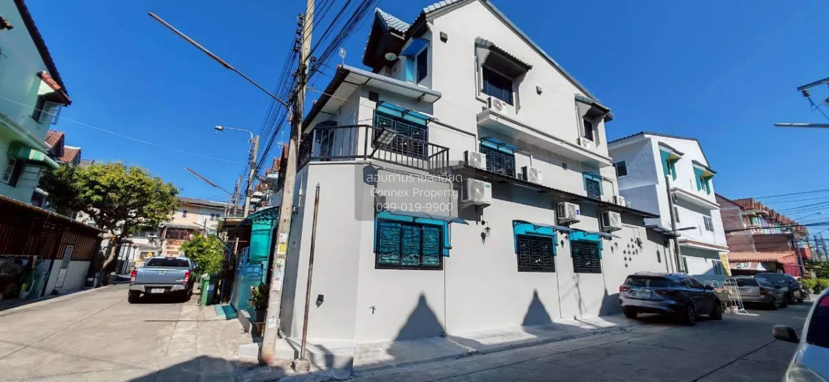 For Sale Townhouse/Townhome  , Baan Pongsirichai 4 Phetkasem 81 , 4