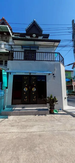 For Sale Townhouse/Townhome  , Baan Pongsirichai 4 Phetkasem 81 , newly renovated , Nong Khang Phlu , Nong Khaem , Bangkok , CX-152520