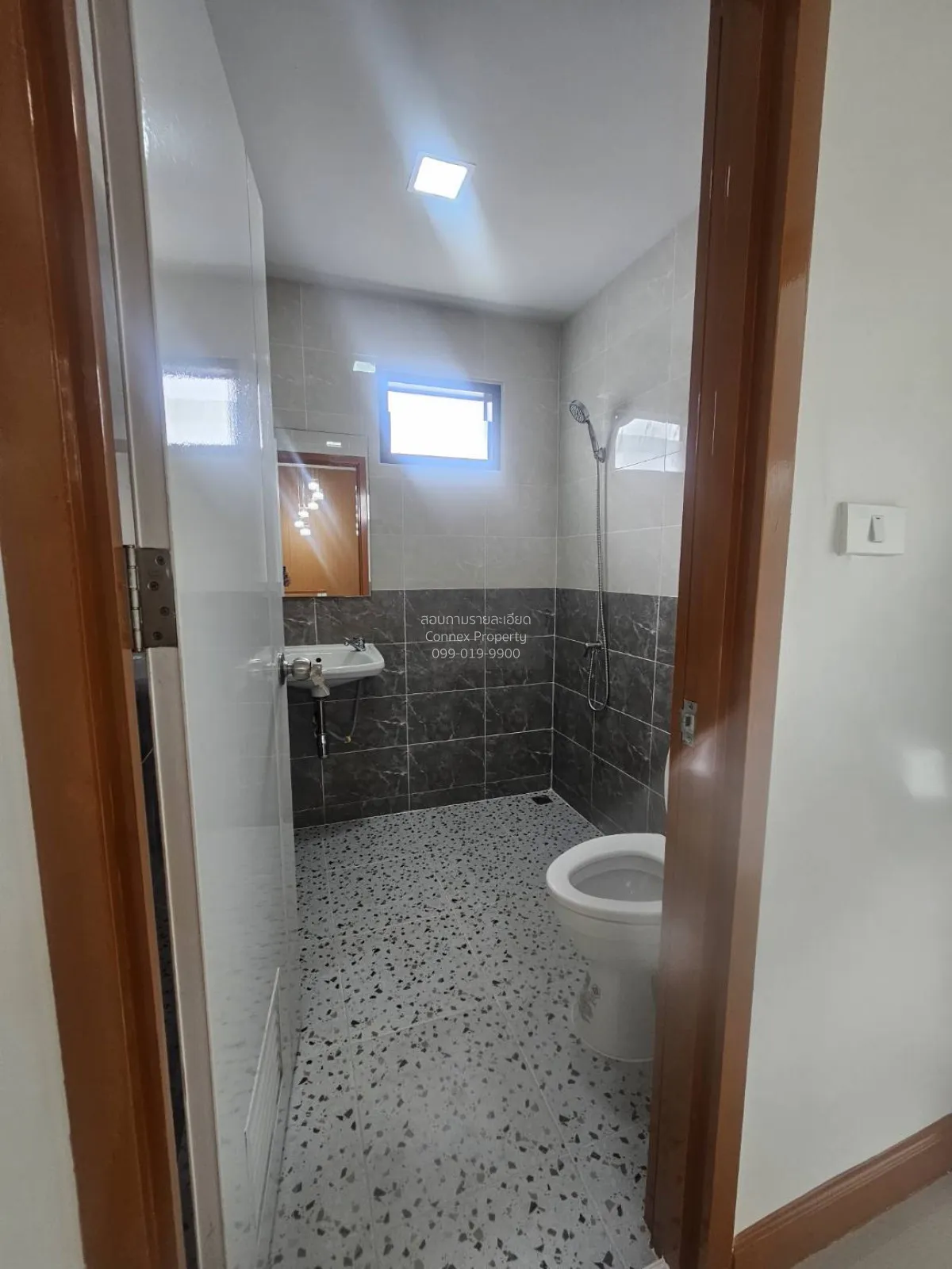 ขายทาวน์เฮ้าส์/ทาวน์โฮม  บ้านพฤกษา 70 ฉลองกรุง - ลาดกระบัง ห้องมุ 4