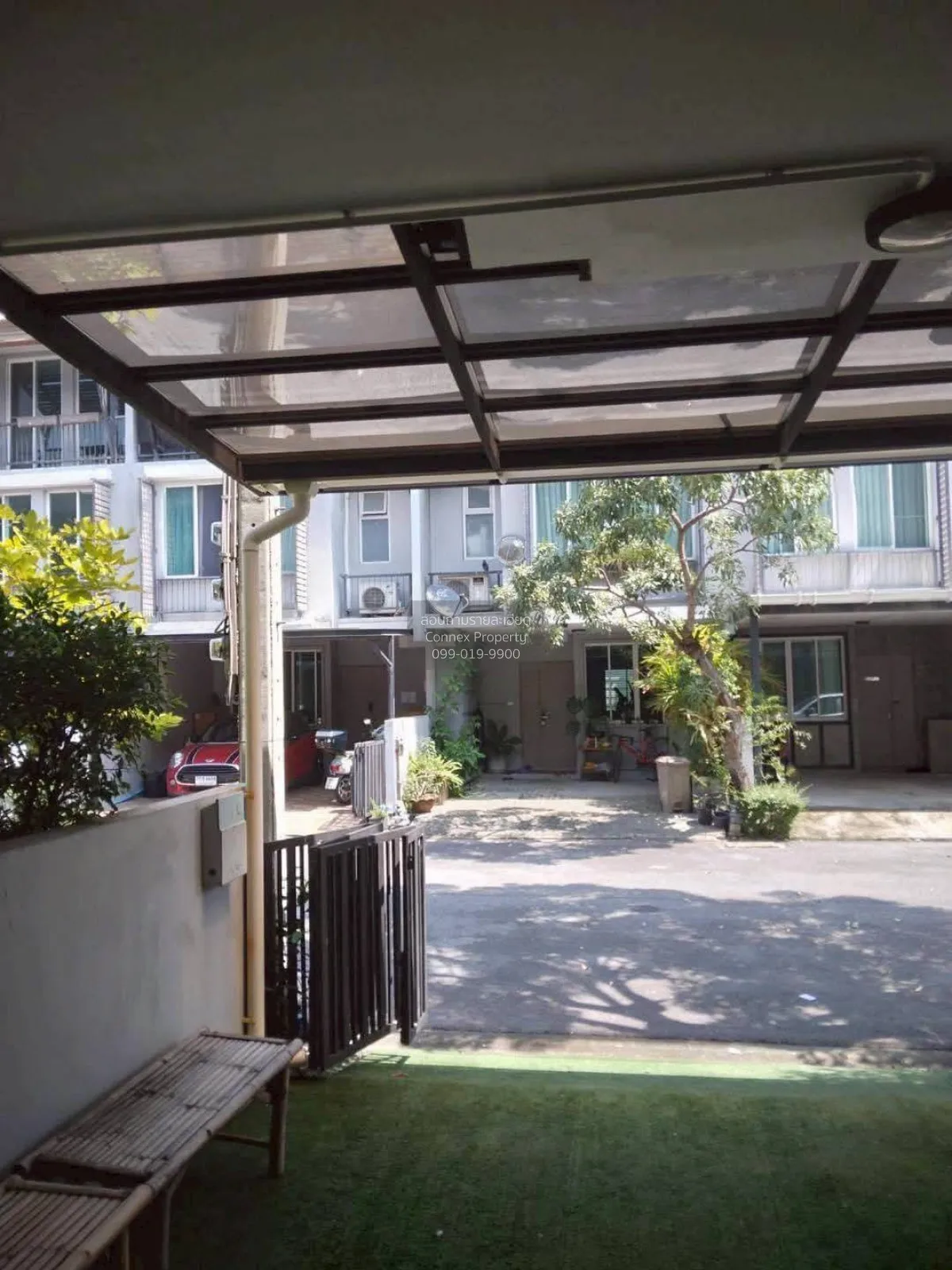 For Sale Townhouse/Townhome  , Areeya Tobe Kaset - Nawamintr , Ch 4