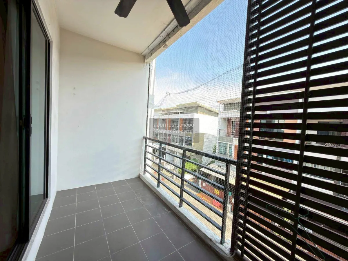 For Sale Townhouse/Townhome  , SIXNATURE KALPAPRUEK , MRT-Lak Son