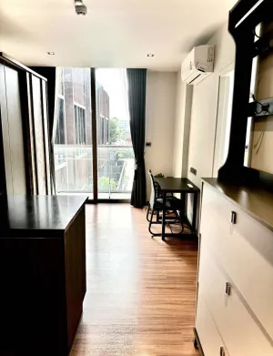 ขายคอนโด  อยู่เจริญ เรสซิเด้นท์ ทาวน์ อิน ทาวน์ พลับพลา เขต วังทองหลาง กรุงเทพ CX-152625