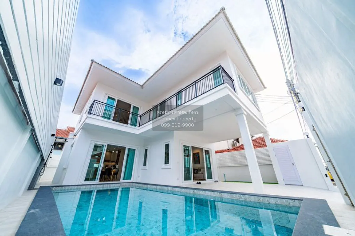 For Sale House , Royal Park Village , Mueang Phata , Bang Lamung  1