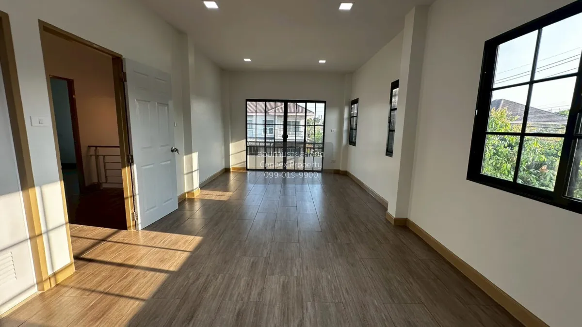 ขายบ้าน  นนทวีวิลล์ 5 ห้องมุม รีโนเวทใหม่ หนองจอก เขต หนองจอก กรุ