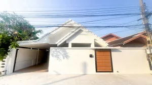 For Sale House , Suksabai Villa , Na Kluea , Bang Lamung , Chon Buri , CX-152656