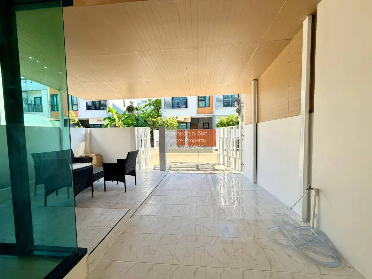 ขายทาวน์เฮ้าส์/ทาวน์โฮม  เรสท์ ทาวน์ บางนา ห้องมุม รีโนเวทใหม่ บา 4