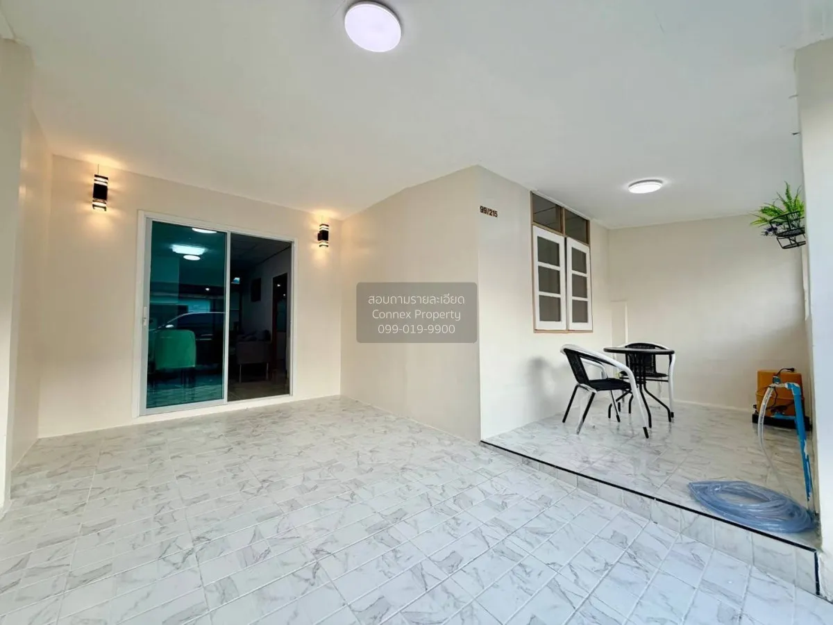 ขายทาวน์เฮ้าส์/ทาวน์โฮม  เด่นชัย บางเมือง รีโนเวทใหม่ เทพารักษ์ เ 3