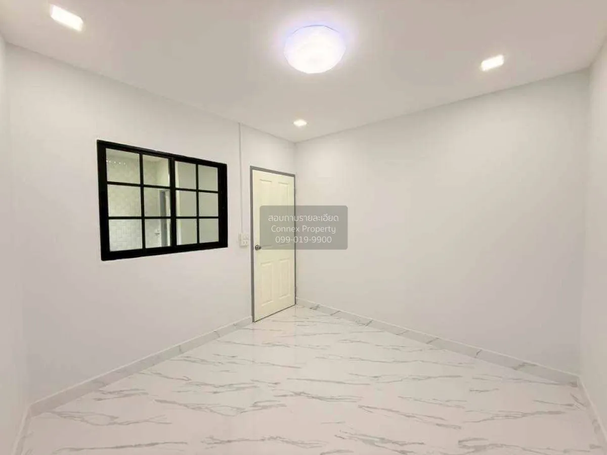 For Sale Townhouse/Townhome  , Kehathani 4 , newly renovated , Sa