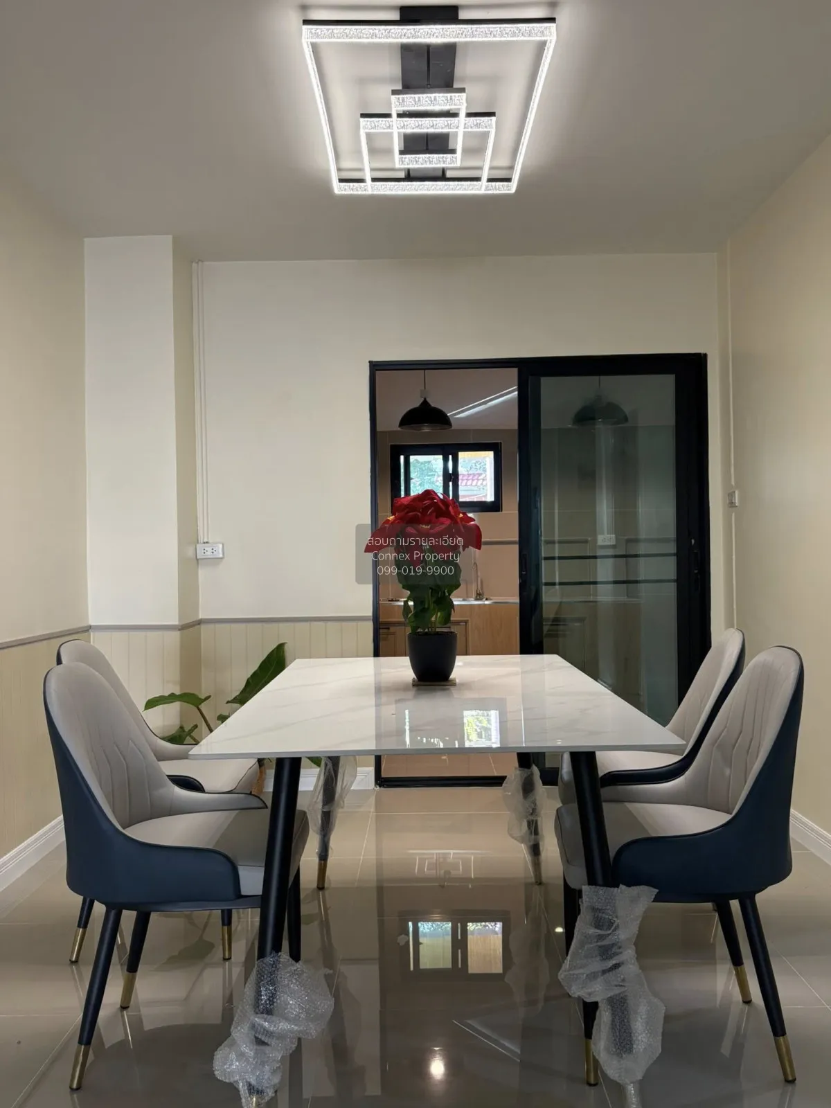 ขายทาวน์เฮ้าส์/ทาวน์โฮม  ซื่อตรง ลีลาวดี BTS-พิพิธภัณฑ์กองทัพอากา 2