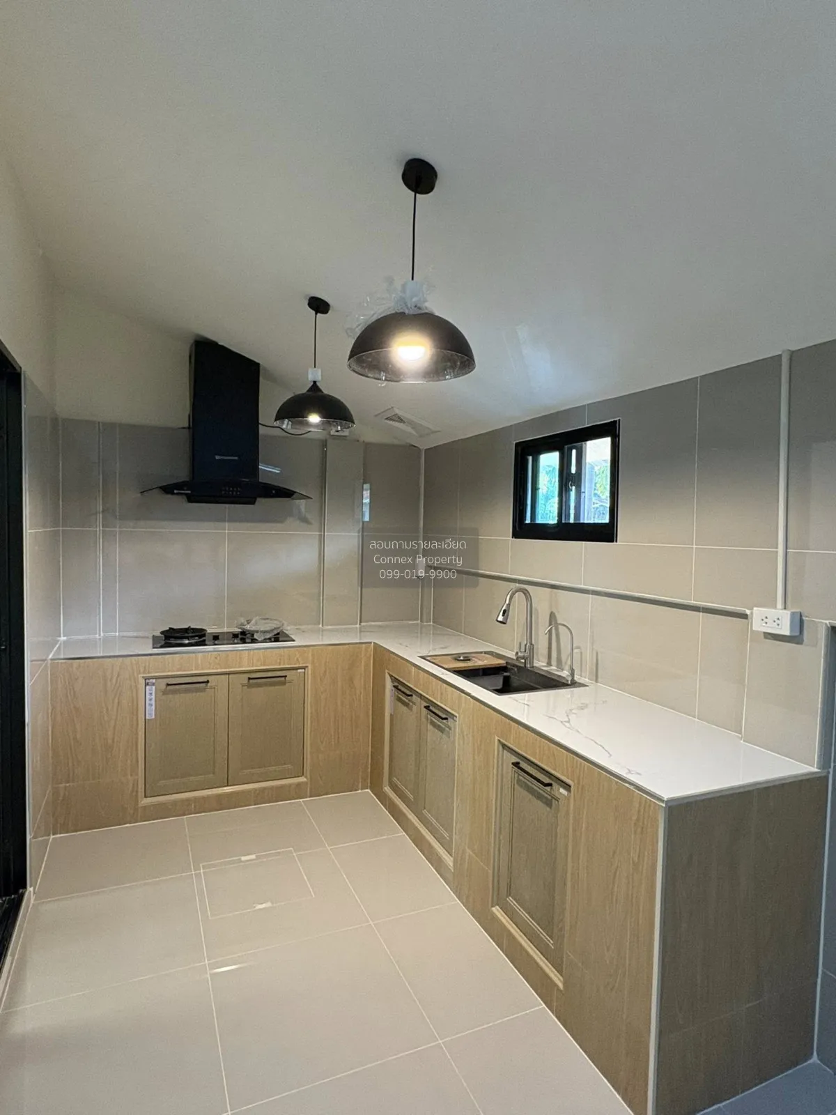 ขายทาวน์เฮ้าส์/ทาวน์โฮม  ซื่อตรง ลีลาวดี BTS-พิพิธภัณฑ์กองทัพอากา