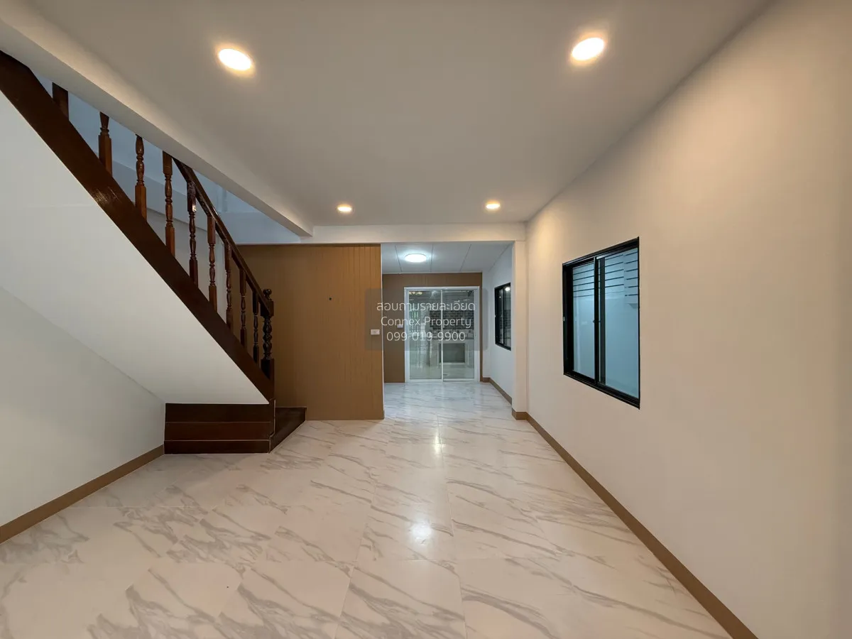 For Sale Townhouse/Townhome  , Koo Kwan Hansa 5 , newly renovated