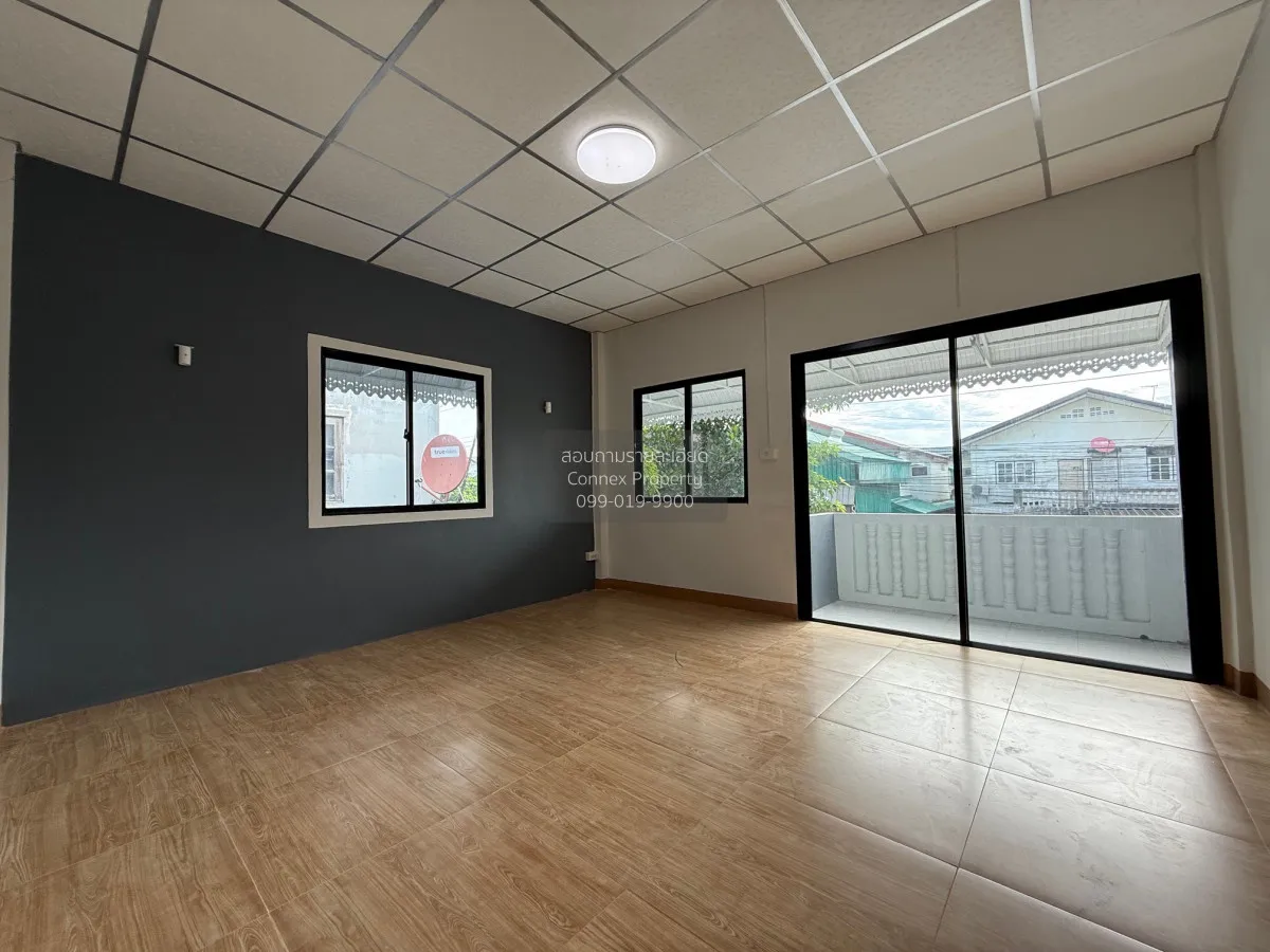 For Sale Townhouse/Townhome  , Koo Kwan Hansa 5 , newly renovated