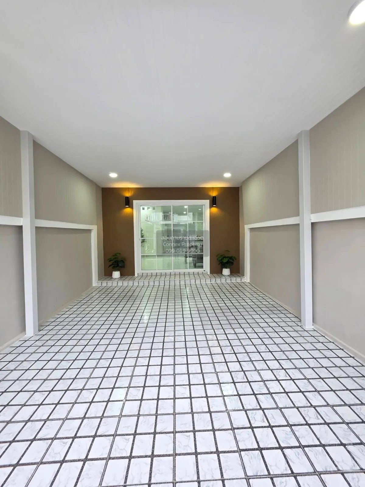 For Sale Townhouse/Townhome  , Baan Rom Ngao Mai , wide frontage 