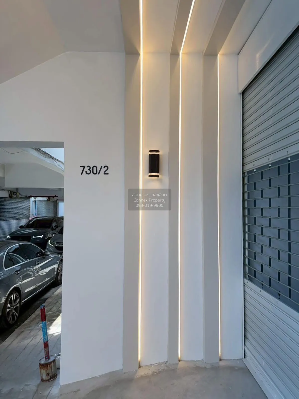 For Sale Townhouse/Townhome  , Prominent Place , newly renovated  4