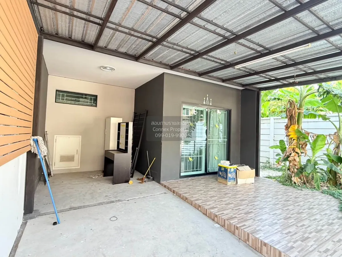 For Sale Townhouse/Townhome  , The Connect Laksi-Donmuang , nice  4