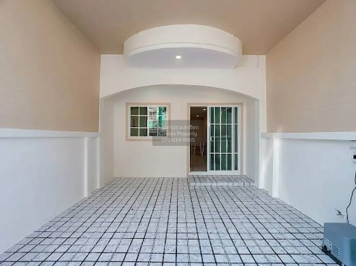 ขายทาวน์เฮ้าส์/ทาวน์โฮม  นันทิชา 2 หน้ากว้าง รีโนเวทใหม่ ไทรน้อย  1