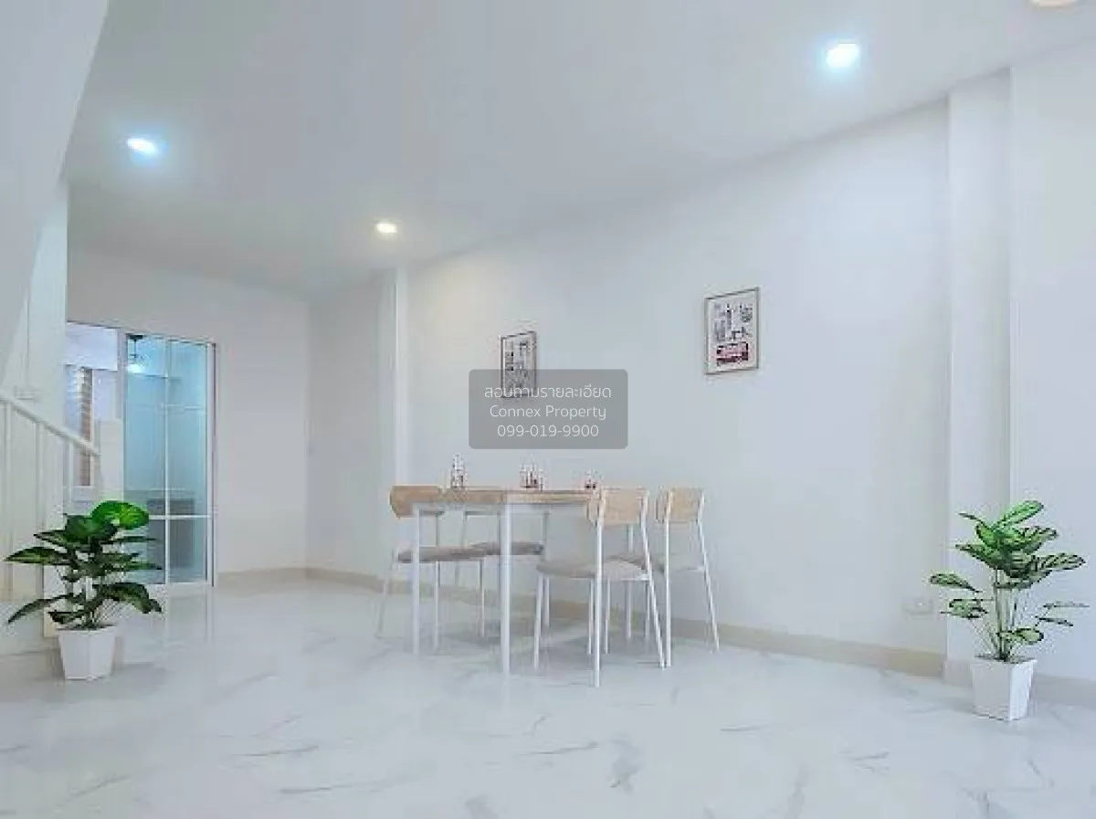 ขายทาวน์เฮ้าส์/ทาวน์โฮม  นันทิชา 2 หน้ากว้าง รีโนเวทใหม่ ไทรน้อย 