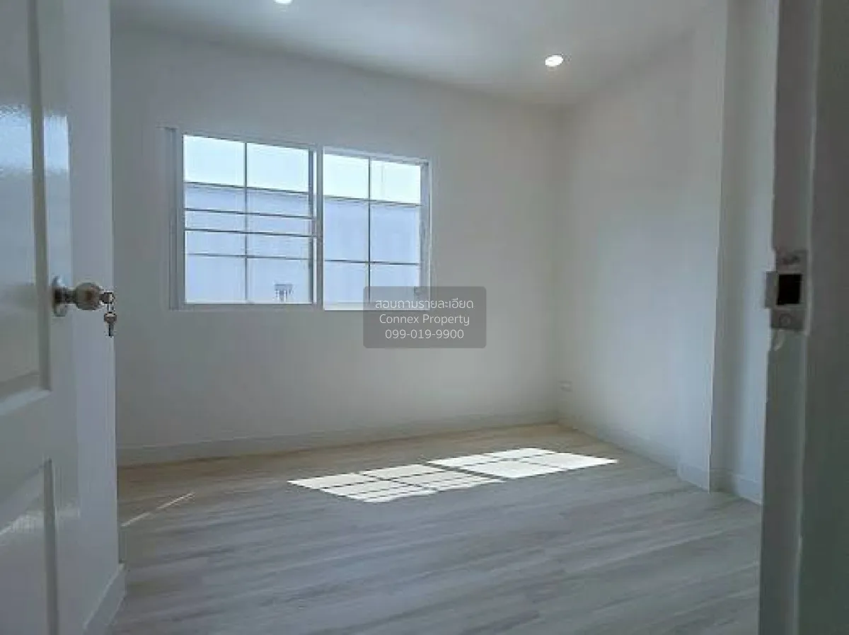 ขายทาวน์เฮ้าส์/ทาวน์โฮม  นันทิชา 2 หน้ากว้าง รีโนเวทใหม่ ไทรน้อย 